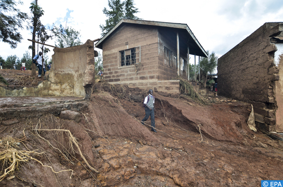 China torrential rain toll rises to 69 dead