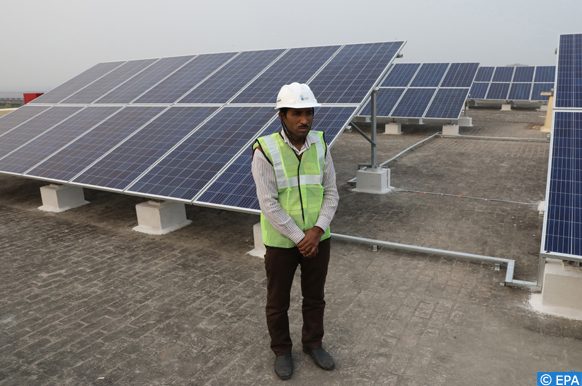 Le Nigeria inaugure sa première centrale solaire hybride