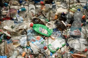الحكومة الكندية تعلن عن تحديات جديدة في مجال الحد من استخدام المواد البلاستيكية